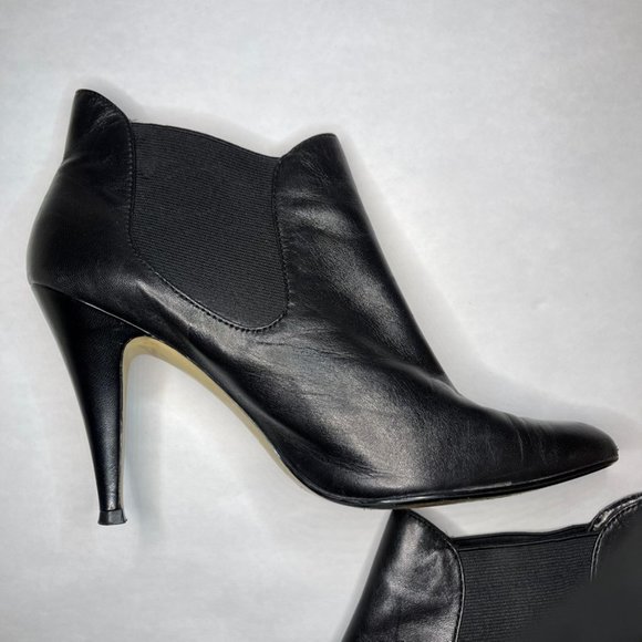 Nine West Pointy Toe Slip-On Ankle Bootie (9.5) - Picture 2 of 10